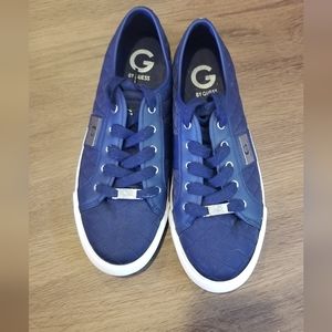 Guess blue casual sneaker size 8.5